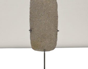 Mano Grinding Stone
