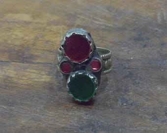 Middle Eastern Silver Red/Green Kuchi Ring Size 9