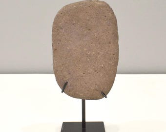 Mano Grinding Stone