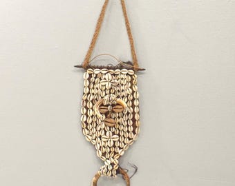 Papua New Guinea Men's Shell Chest Ornament