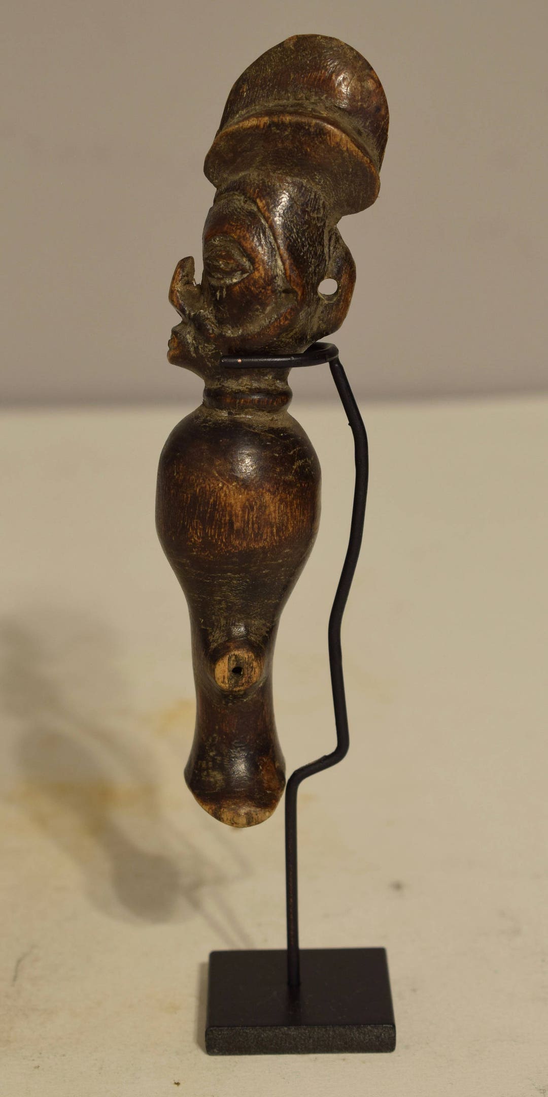 アフリカのヤカ族の木彫りのフルート像 - Etsy 日本