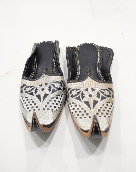 Shoes Silver Embroidered India Leather Wedding Sh… - image 2
