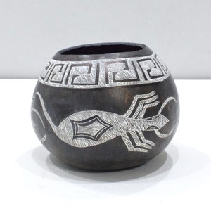 African Black White Etched Gourd Bowl Kamba Kenya