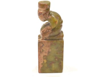 Chinese Green Kneeling Wise Man Ink Stamp