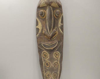 Papua New Guinea Yina Statue Kaskuk Area