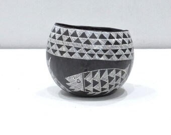 African Black White Etched Gourd Bowl Kamba Kenya