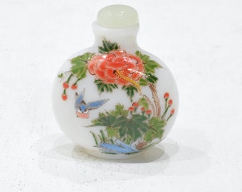 Chinese Porcelain Snuff Perfume Bottle Glass Painted Scene