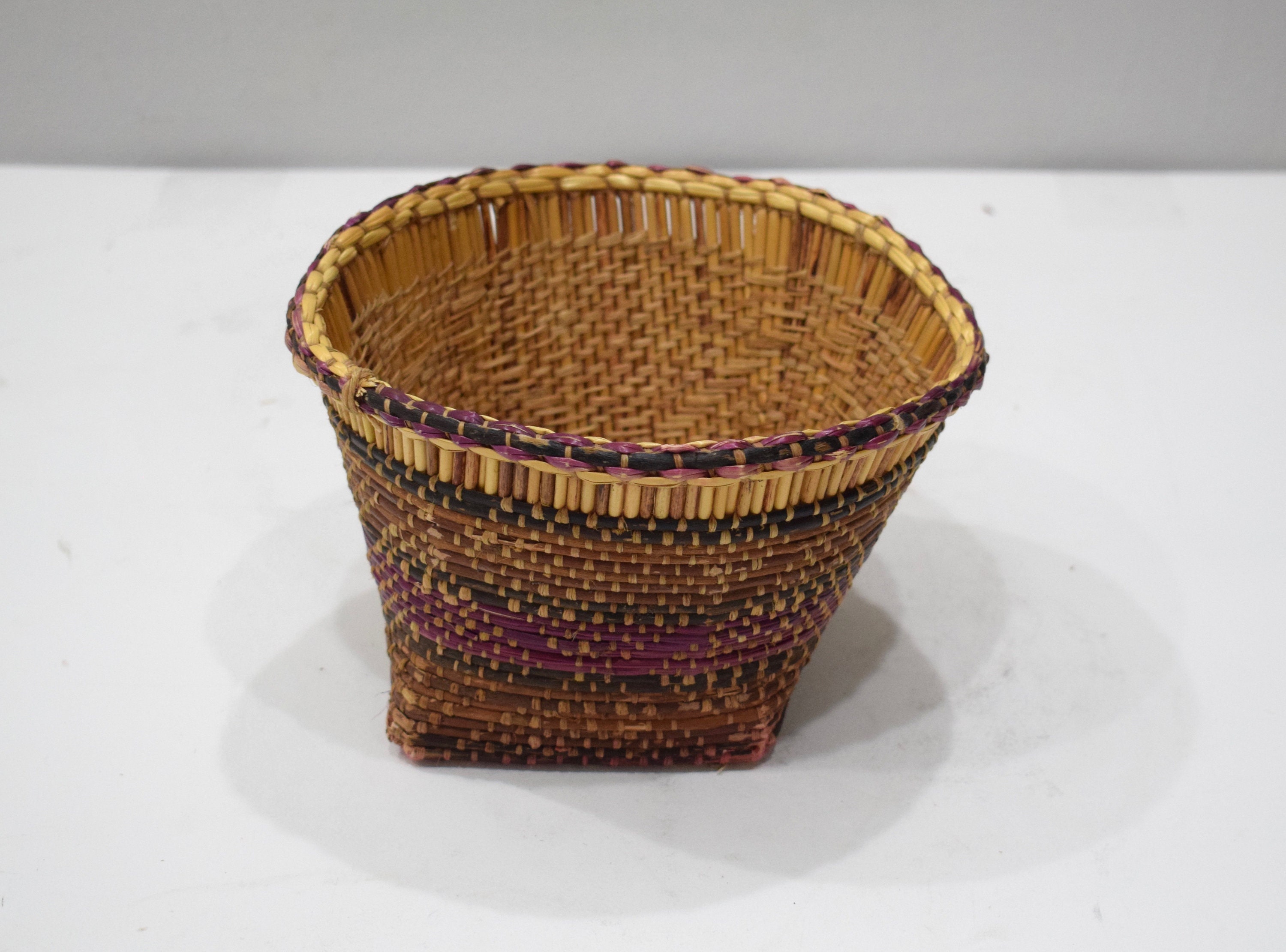 Basket African Round Red Black Reed Basket