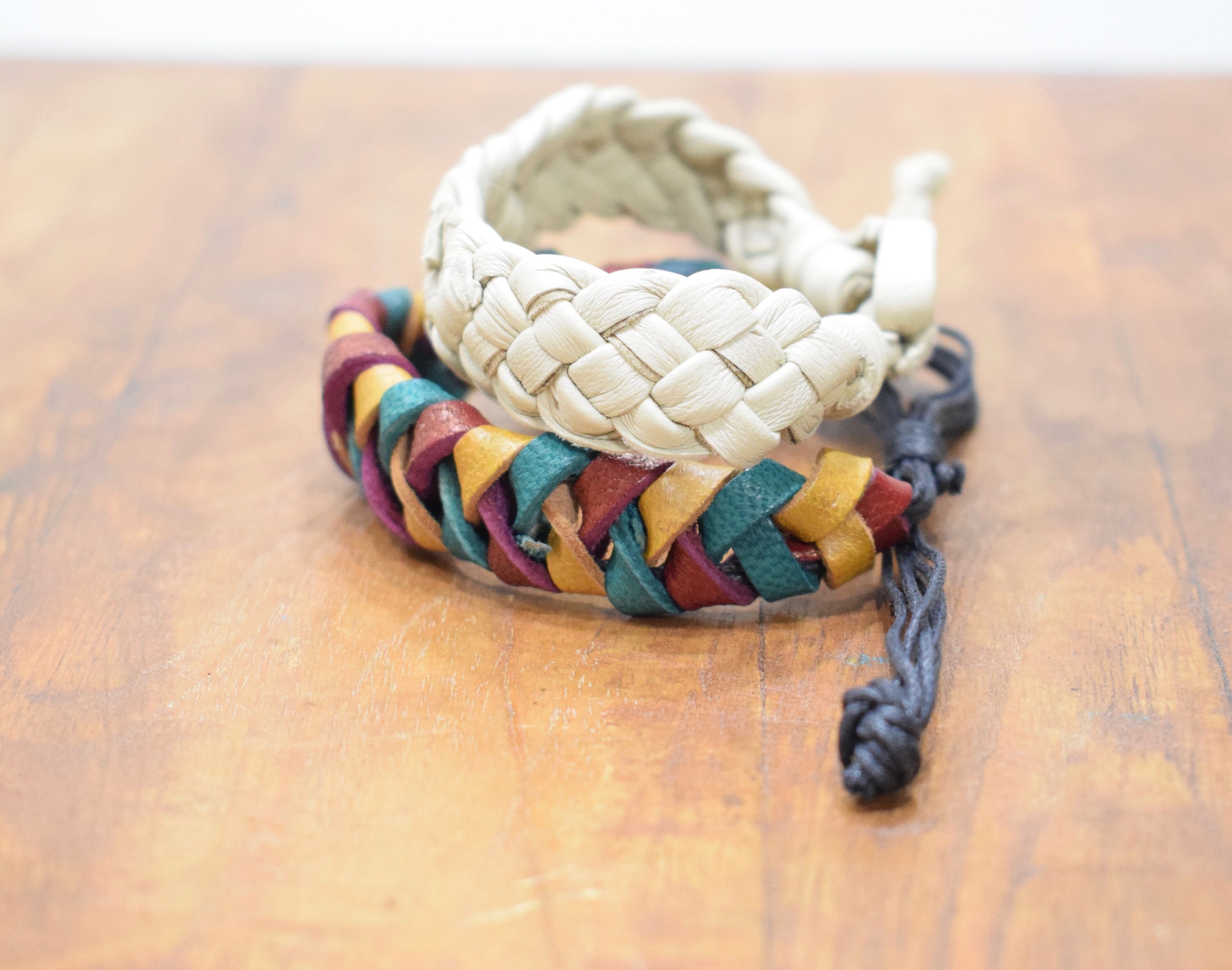 Bracelet 2 Assorted Woven Leather Tie Bracelets