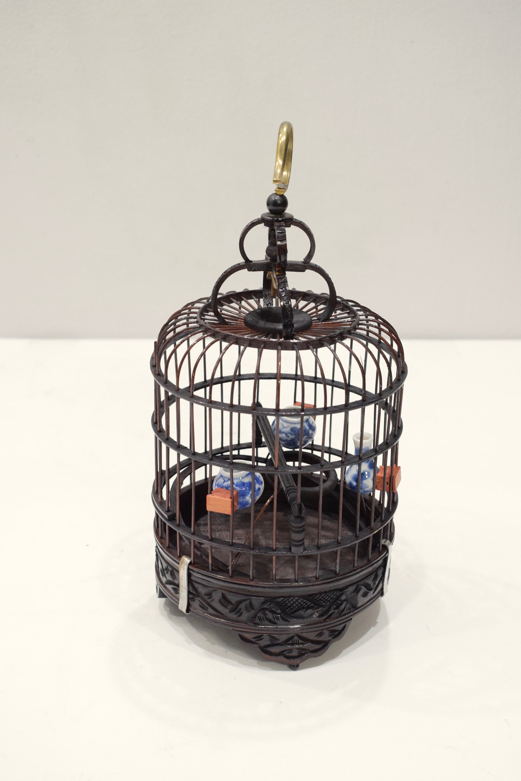 Chinese Wicker Birdcage Porcelain Water Food Bowls Wicker Birdcage