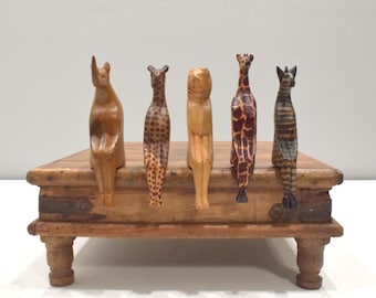 African Wood Carved Lion Rhino Giraffe Leopard Zebra Shelf Sitter Kenya