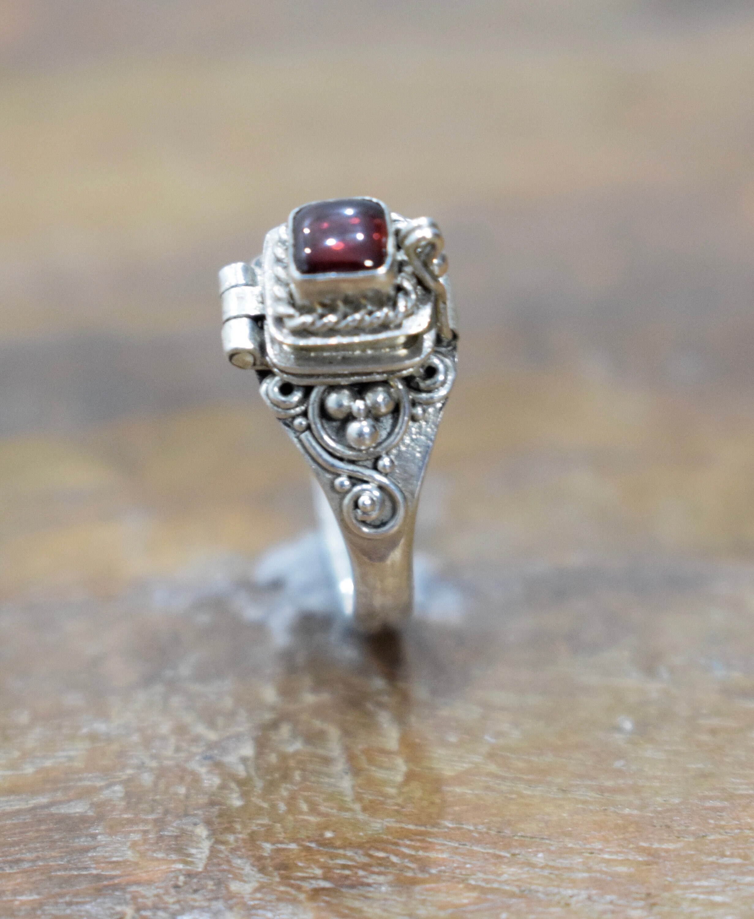 Ring Sterling Silver Garnet Poison Ring