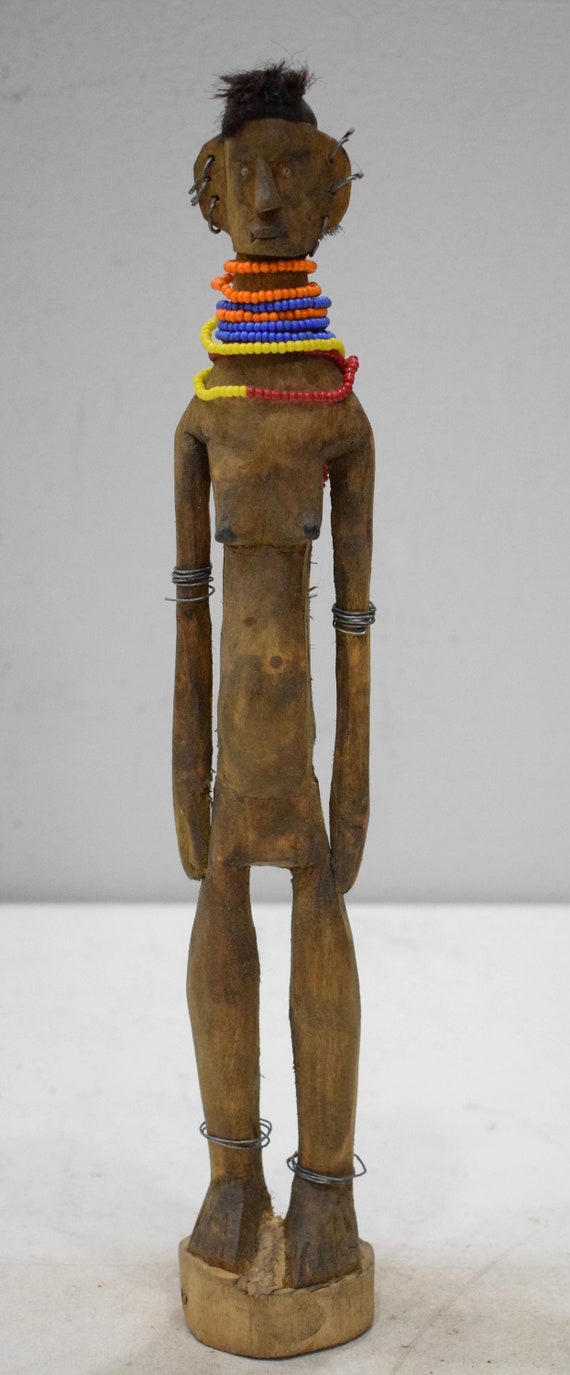 アフリカ民芸品　木製 人型彫刻 約54cm グレー系 アフリカの彫像 マサイ族 木製 豊穣の象徴 人形 - Etsy 日本