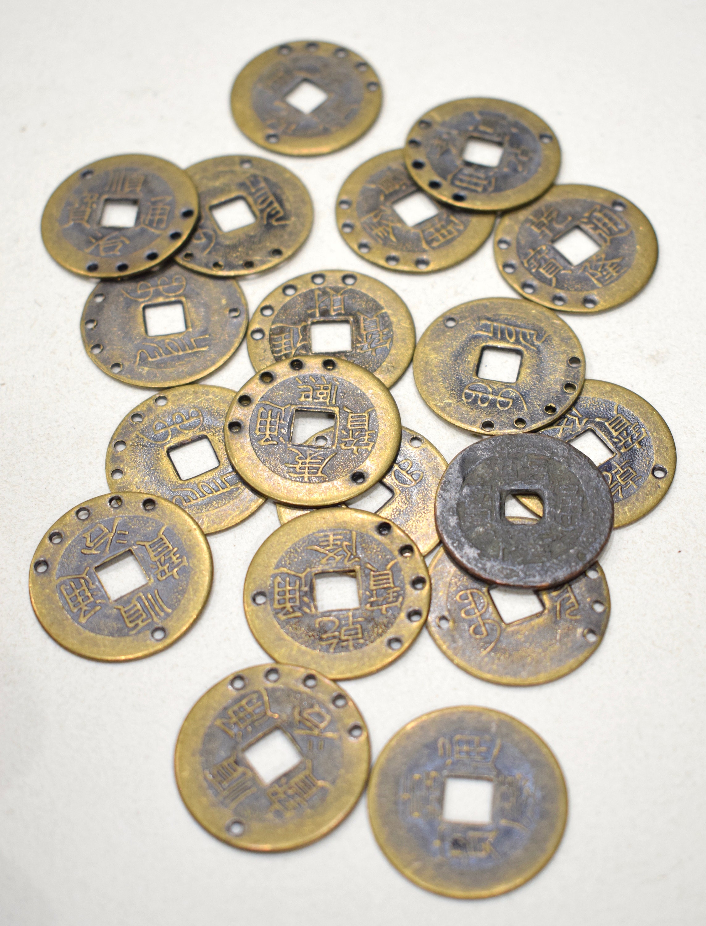 Chinese Lucky Coin, 25mm Chinese Lucky Coin, 25mm