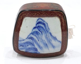 Chinese Porcelain Shard Wood Box