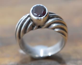 Sterling Silver Grooved Red Garnet Ring