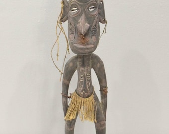 Papua New Guinea Wood Figure Ceremonial Mindimbit Village