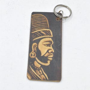 Porte-clés africain en bois sculpté