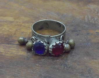 Middle Eastern Silver Red/Blue Two Prong Kuchi Ring Size 10