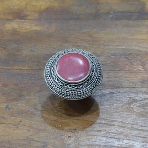 Middle Eastern Red Round Ring