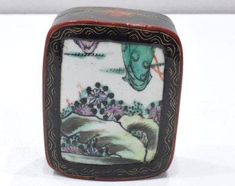 Chinese Porcelain Shard Wood Box