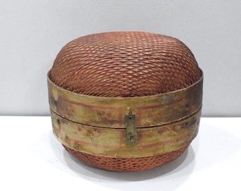 Chinese Vintage Woven Basket Hat Box