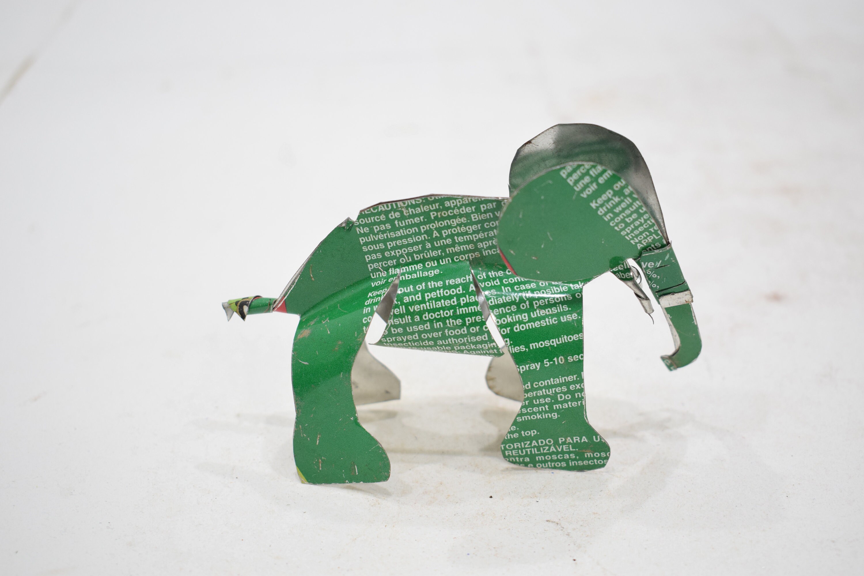 zoo in a tin toy