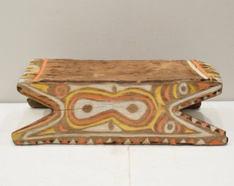 Papua New Guinea Stool Abelam Tribe Clan Symbols