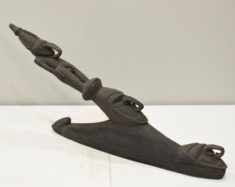 Papua New Guinea Carved Ancestor Figure Canoe Prow