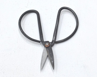 Chinese Small Sewing Scissors 4.5