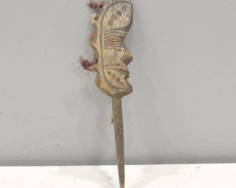 Papua New Guinea Painted Iatmul Yam Stake