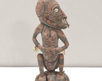 Papua New Guinea Ancestor Figure Black Water Lakes