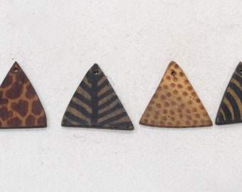 Beads Triangle Animal Print Pendants 2"