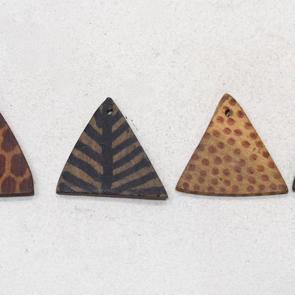 Beads Triangle Animal Print Pendants