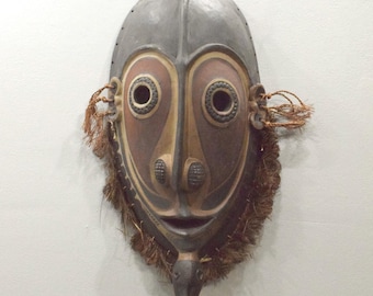 Papua New Guinea Big Mouth Spirit Mask Latmul Tribe