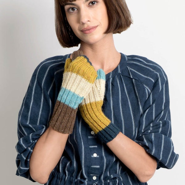 Virginia Mitts - Knitting Pattern by Blue Sky Fibers - made with baby Alpaca sport weight yarn