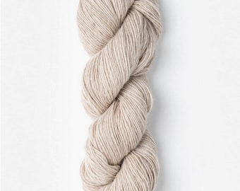 Woolstok Light in Treibholz- Blue Sky Fibres Feine Highland Wolle - Einfädiges Fingering Garn