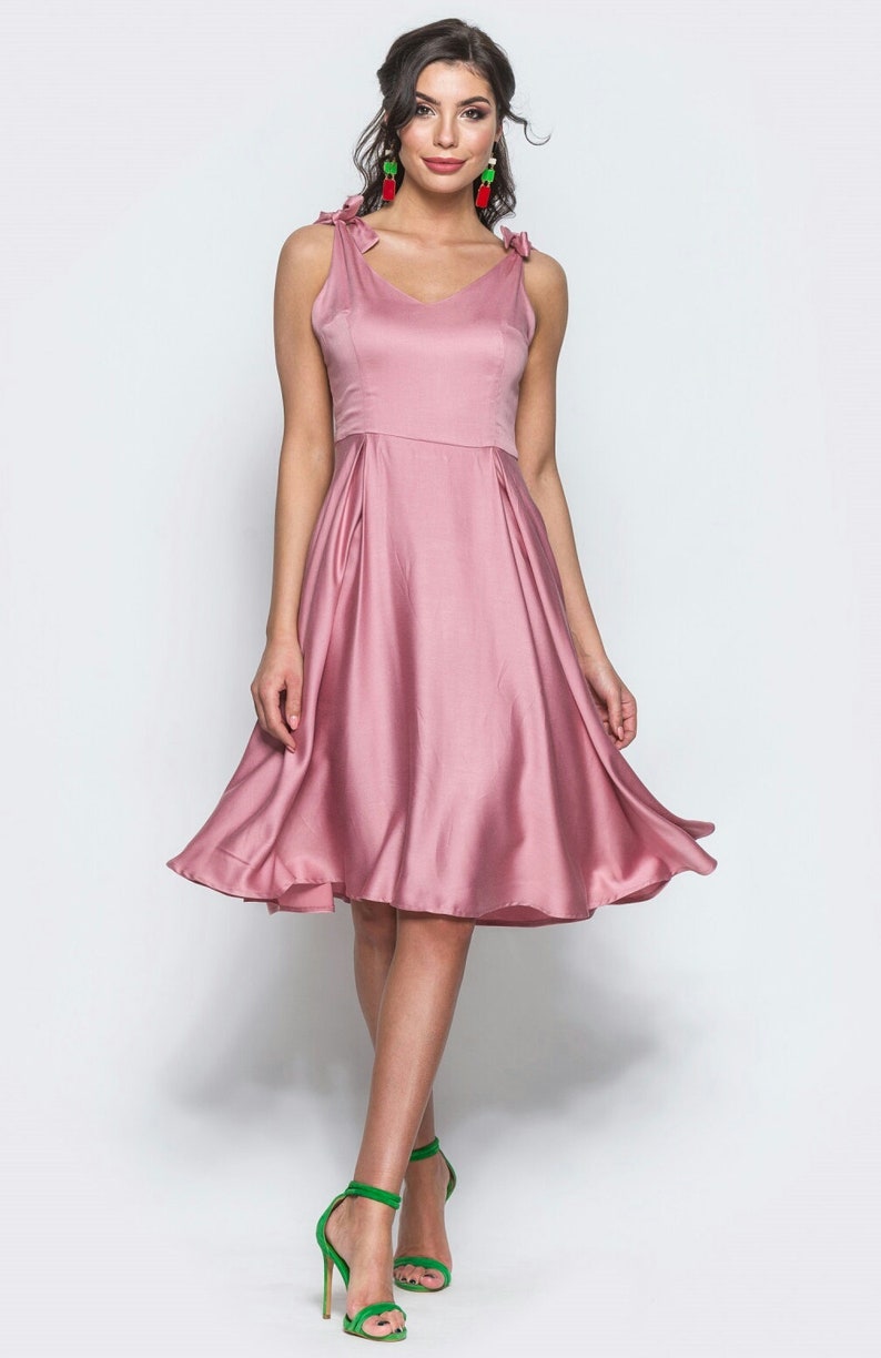 Summer Dresses with Sleeves