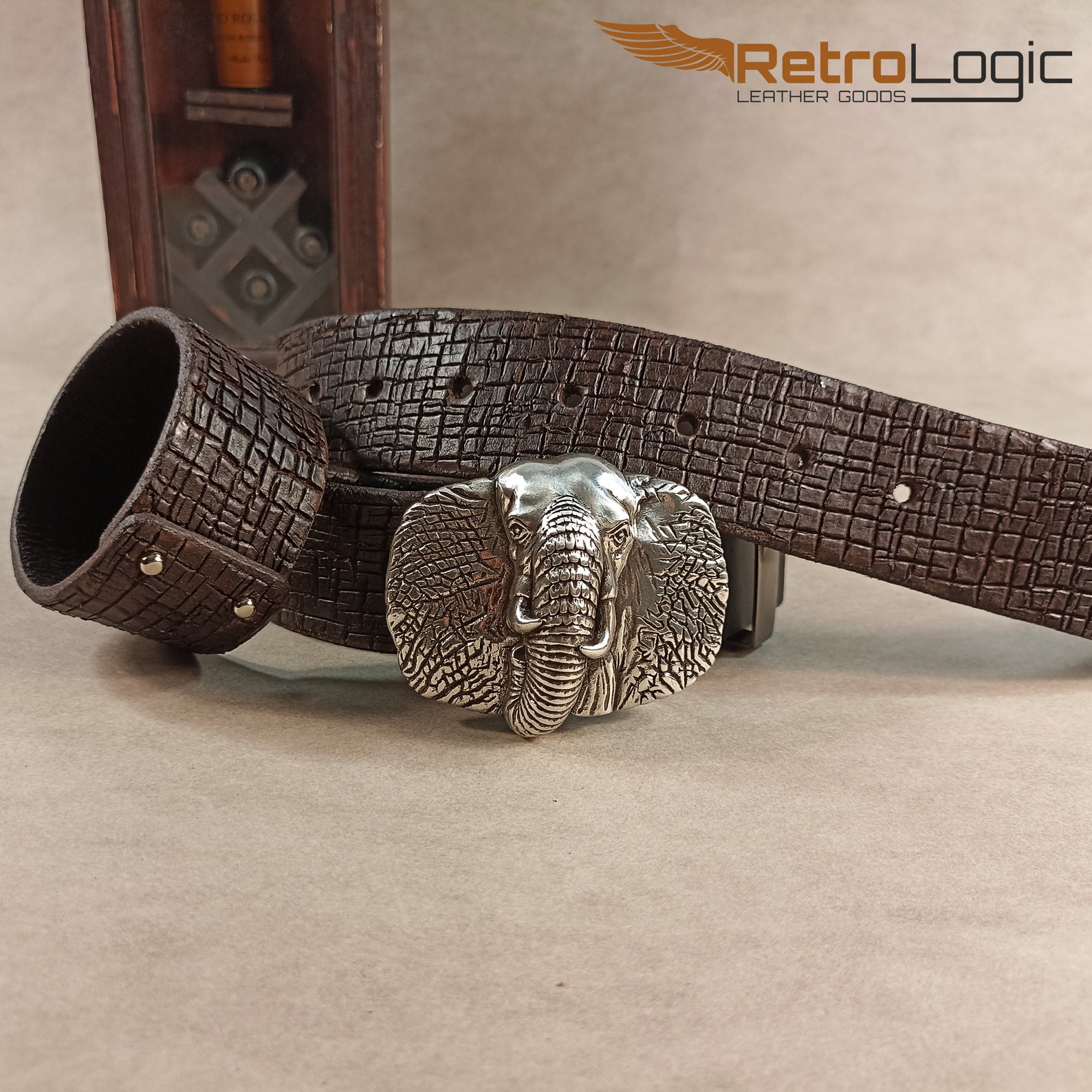 Garland Belt Buckle - Elephant