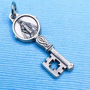 Our Lady of the Miraculous Medal Key To Heaven Medal Patron of Special Graces Miracles of Healing Conversions Believers
