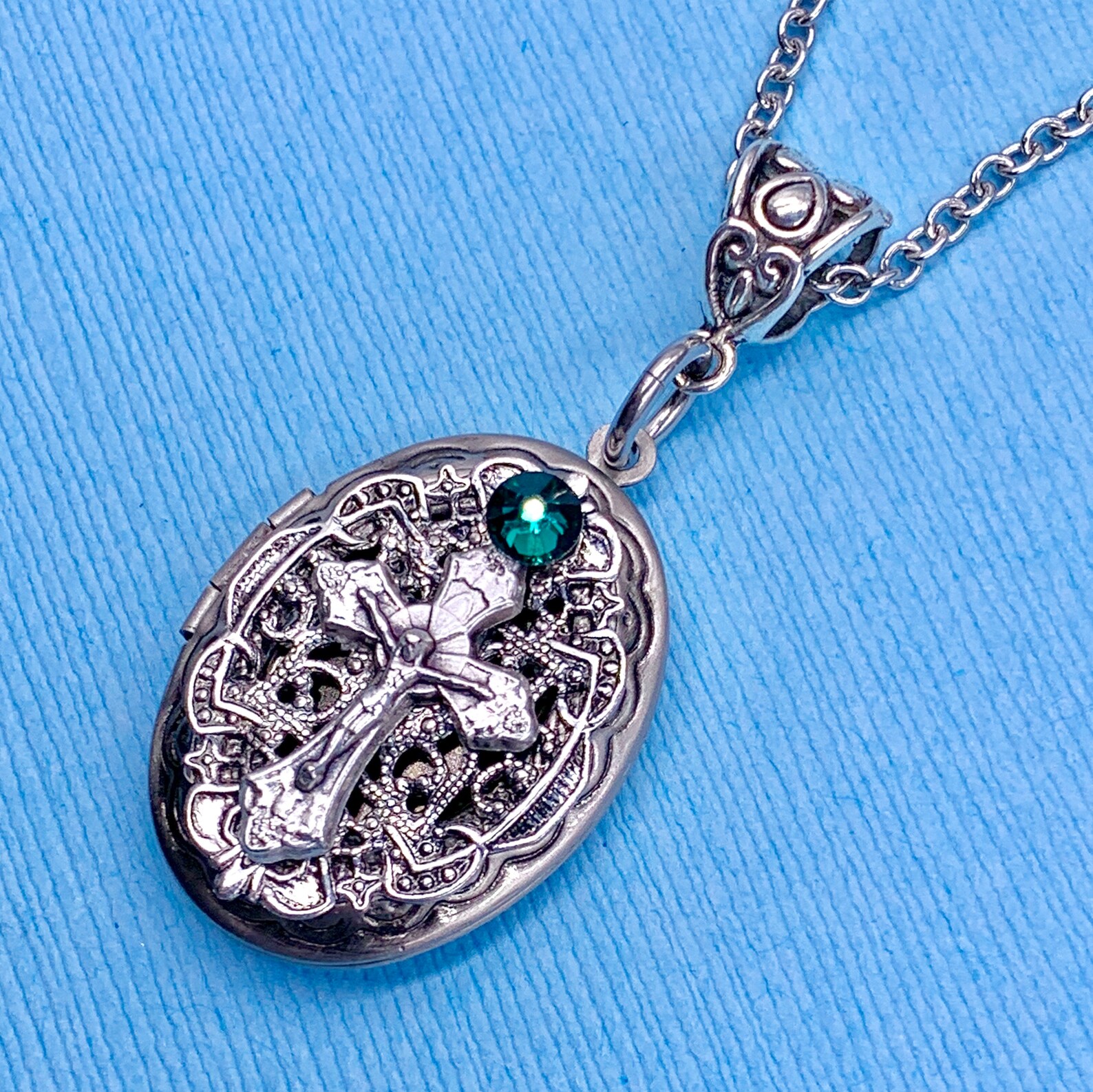 Christening locket Clearance