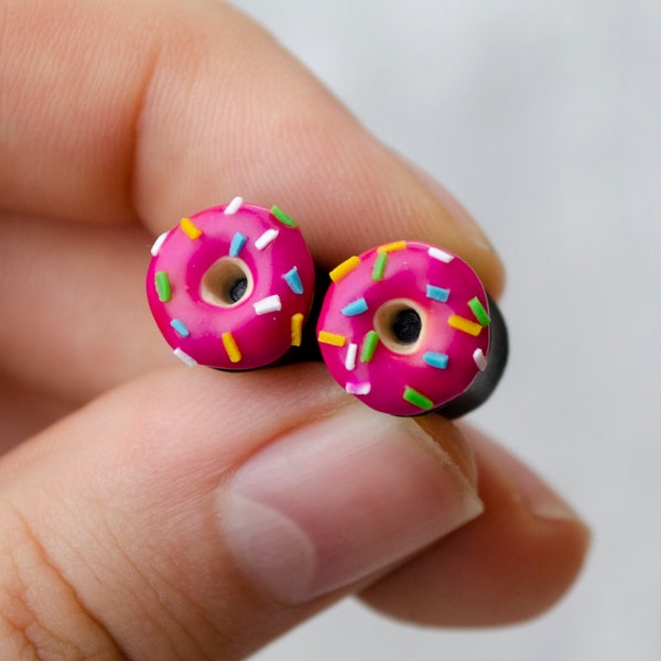 Pink Donut Eyelets plugs tunnels,Ear gauges 8,10,11,12,14,16,18,20,22,24,30 mm;4g,2g,0g,00g;5/16",3/8",1/2",9/16",5/8",3/4",7/8",1 1/4" inch