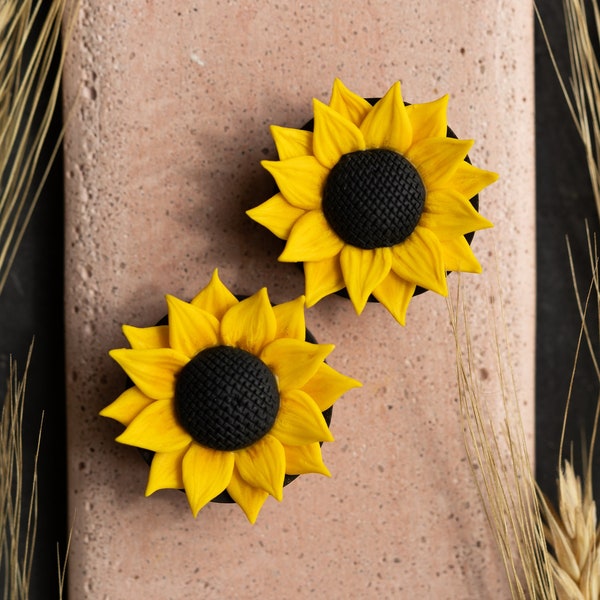 Pair sunflower ear plugs, floral yellow gauges, 8,10,12,14,16,18,20,22,24,26,28,30mm;2g,0g,00g;5/16",3/8",1/2",9/16",5/8",3/4",7/8",1 1/4"