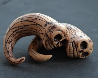 Bone imitation skull gauges ear hanging plugs,Polymer clay gauges,diameter 6,8,10,12,14,16,18,20mm;2g,0g,00g;5/16",3/8",1/2",9/16",5/8",3/4"