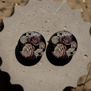 Pair floral pattern image peony ear wooden or clay tunnels 4,5,6,8,10,11,12,14,16,18,20-40mm;6,4,2g,0g,00g;1/4,5/16,3/8,1/2,9/16,5/8,3/4"