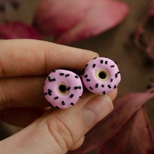 Pink Donut Eyelets plugs,Ear gauges 8,10,11,12,14,16,18,20,22,24,26,28,30mm;4g,2g,0g,00g;5/16",3/8",1/2",9/16",5/8",3/4",7/8",1 1/4" inch