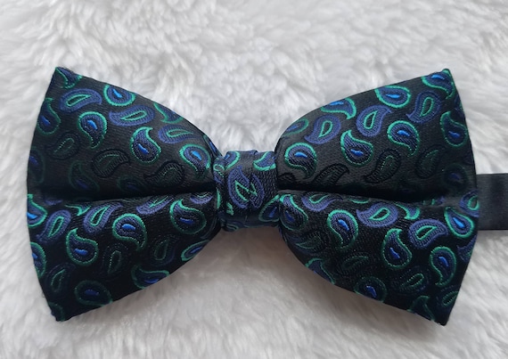 Goccia d'acqua verde blu fantasia Papillon di uomo partita con