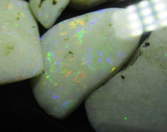 Opale brute d'Australie naturelle | 28 PCS | 615 cts