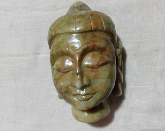 Buddha Head in Green Beryl with Emerald Green Hune , 585 gms