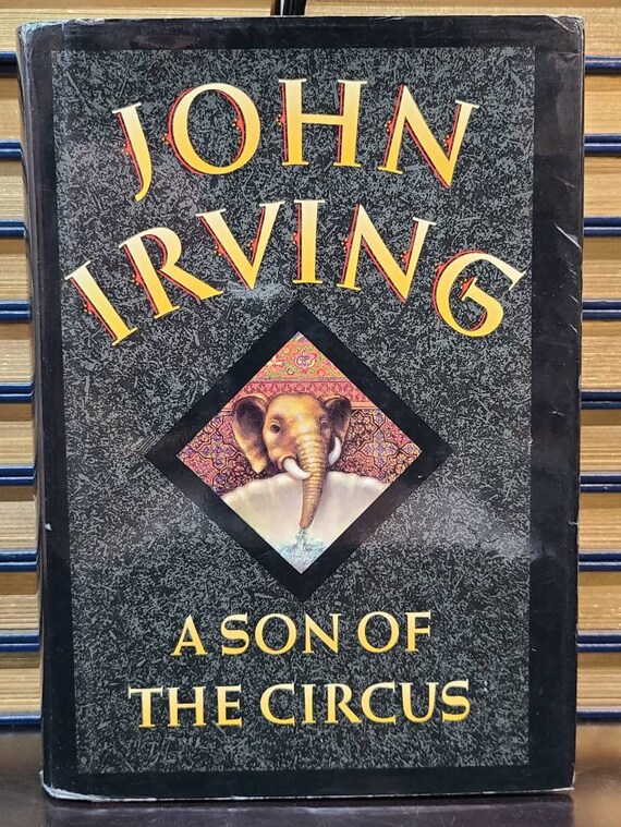 Джон ирвинг аудиокниги. Джон ирвинг писатель. Джон ирвинг книги. John irving семейная жизнь весом в 158. Джон ирвинг книги.